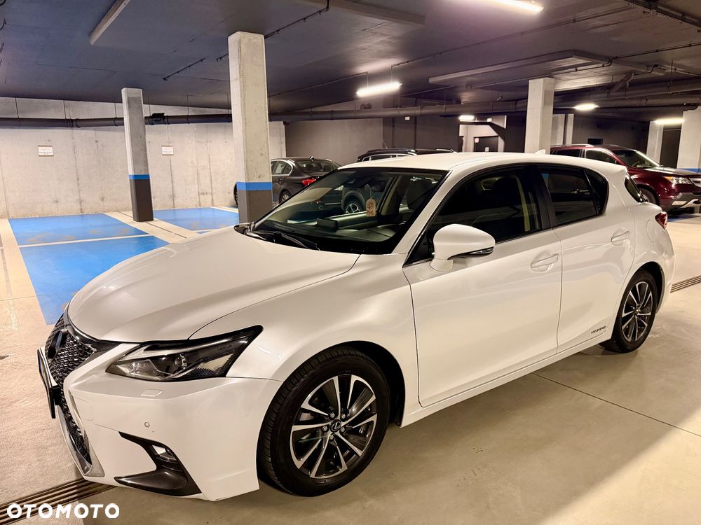 Lexus CT 200h Elegance - 2