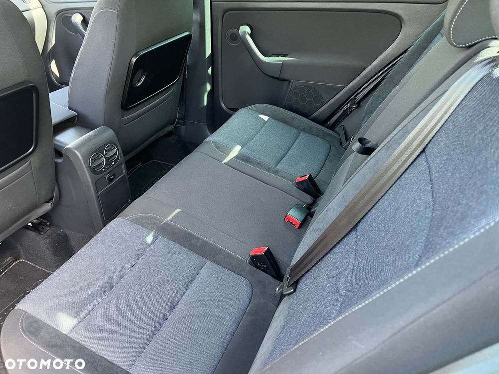 Volkswagen Golf Plus 1.6 TDI BlueMot Trendline DSG - 19