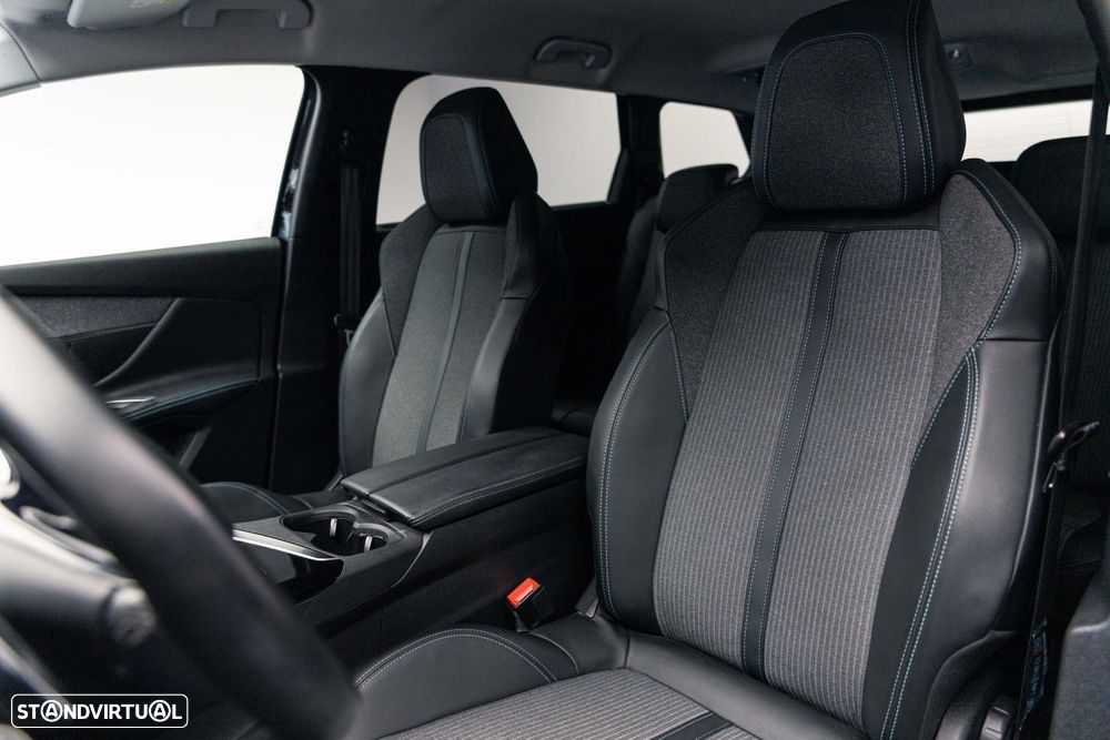 Peugeot 5008 1.5 BlueHDi Allure EAT8 - 18