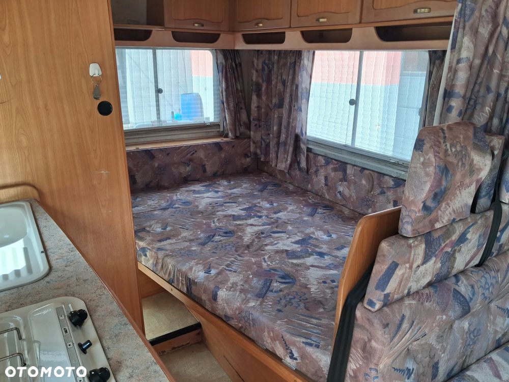Toyota Hilux polycompsit loge mobile - 8