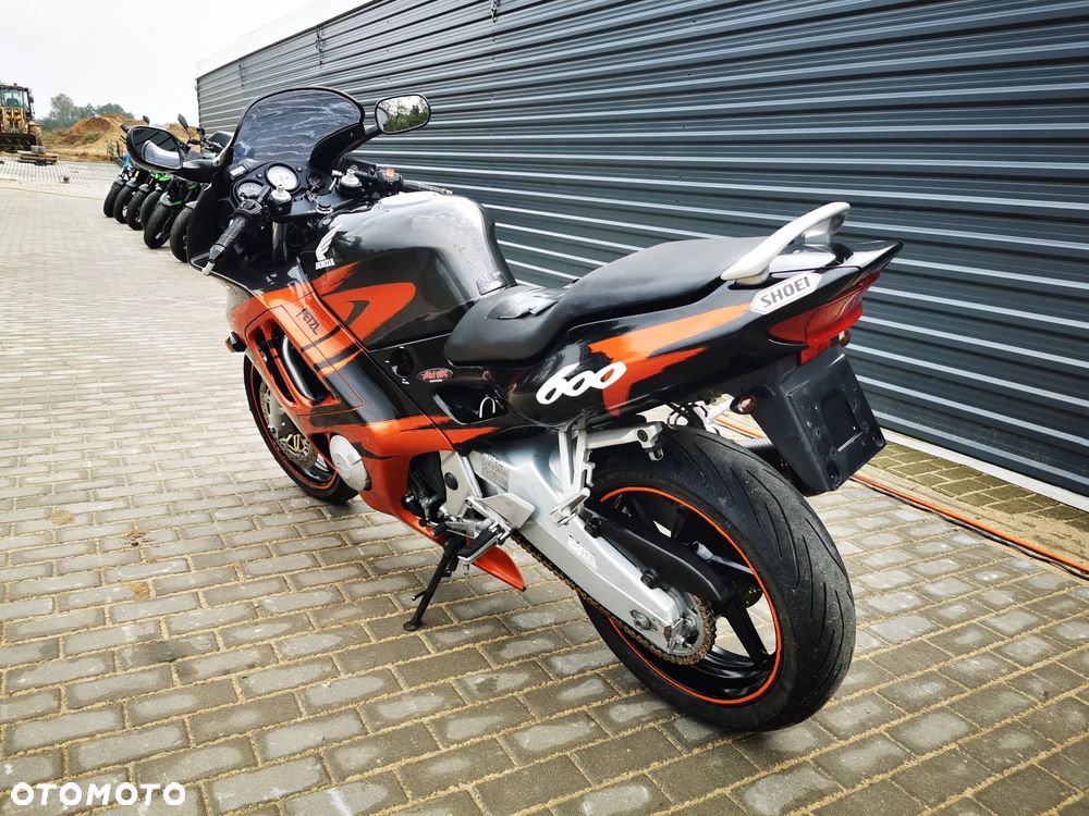 Honda CBR - 3