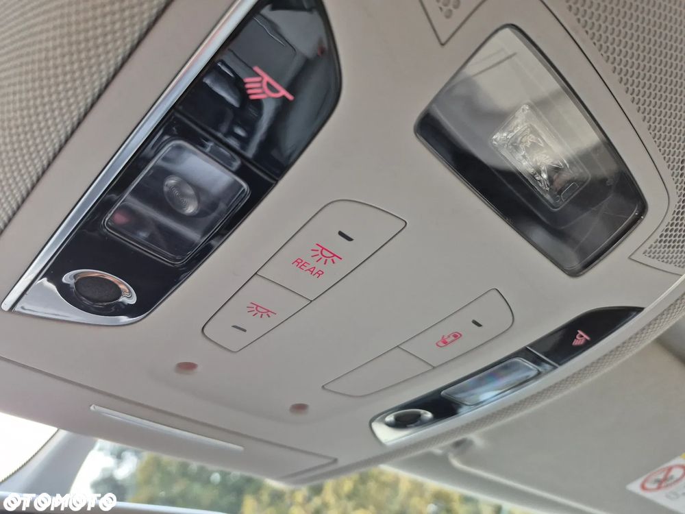 Audi A6 Avant - 19