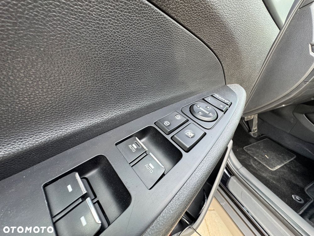 Hyundai Tucson 1.6 Turbo 4WD DCT Premium - 36