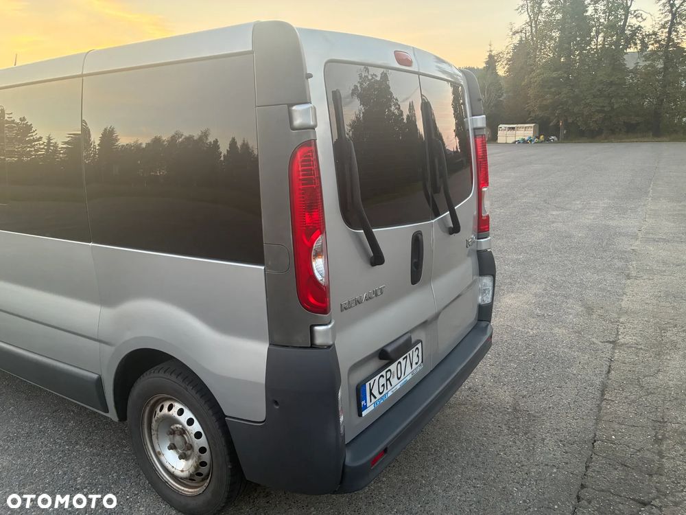 Renault Trafic - 8