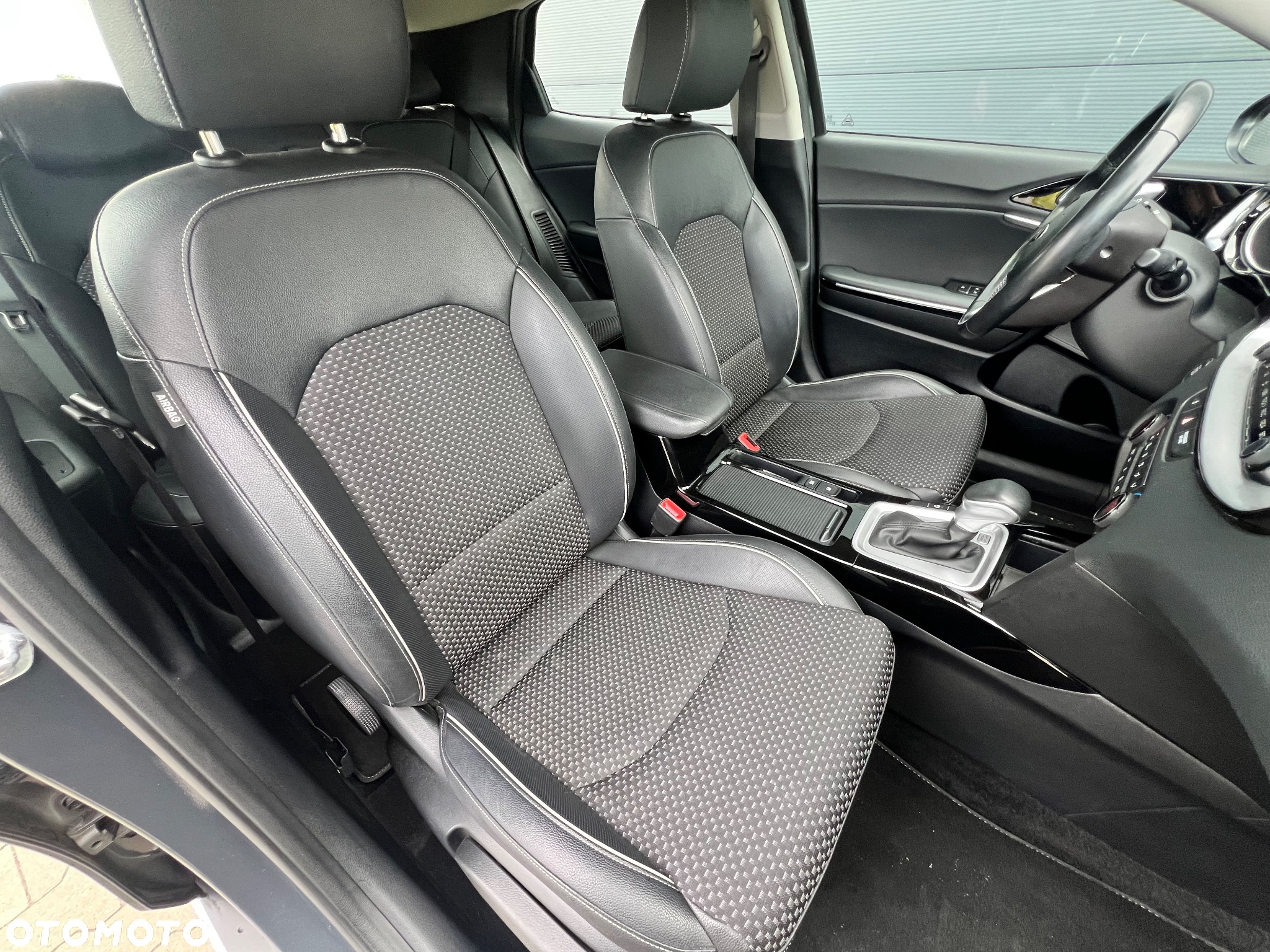 Kia XCeed - 17
