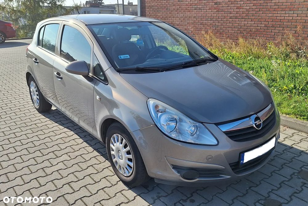 Opel Corsa - 1