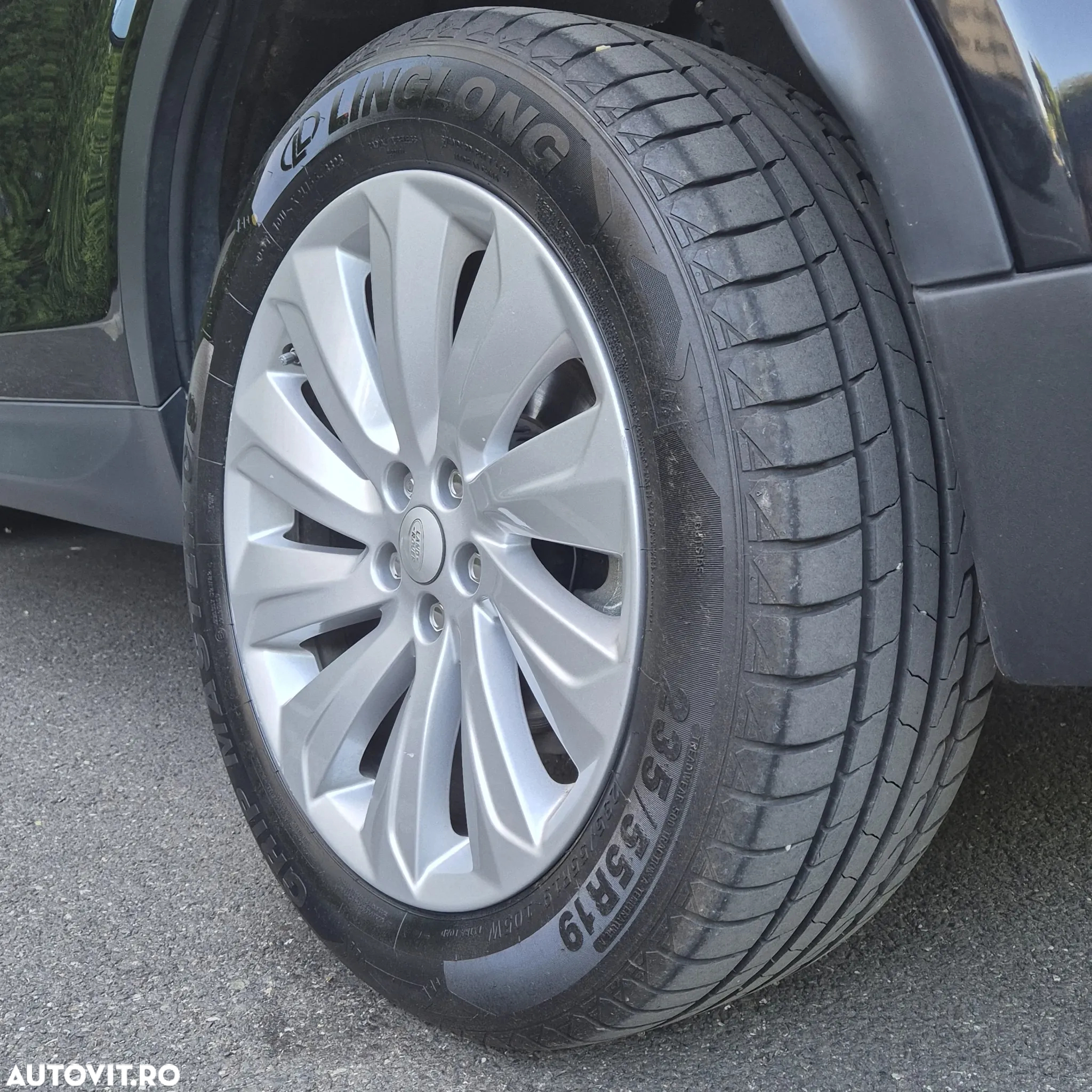 Land Rover Discovery Sport 2.0 D180 R-Dynamic MHEV - 18