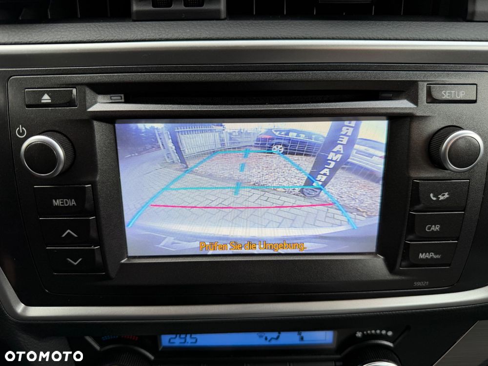 Toyota Auris - 24