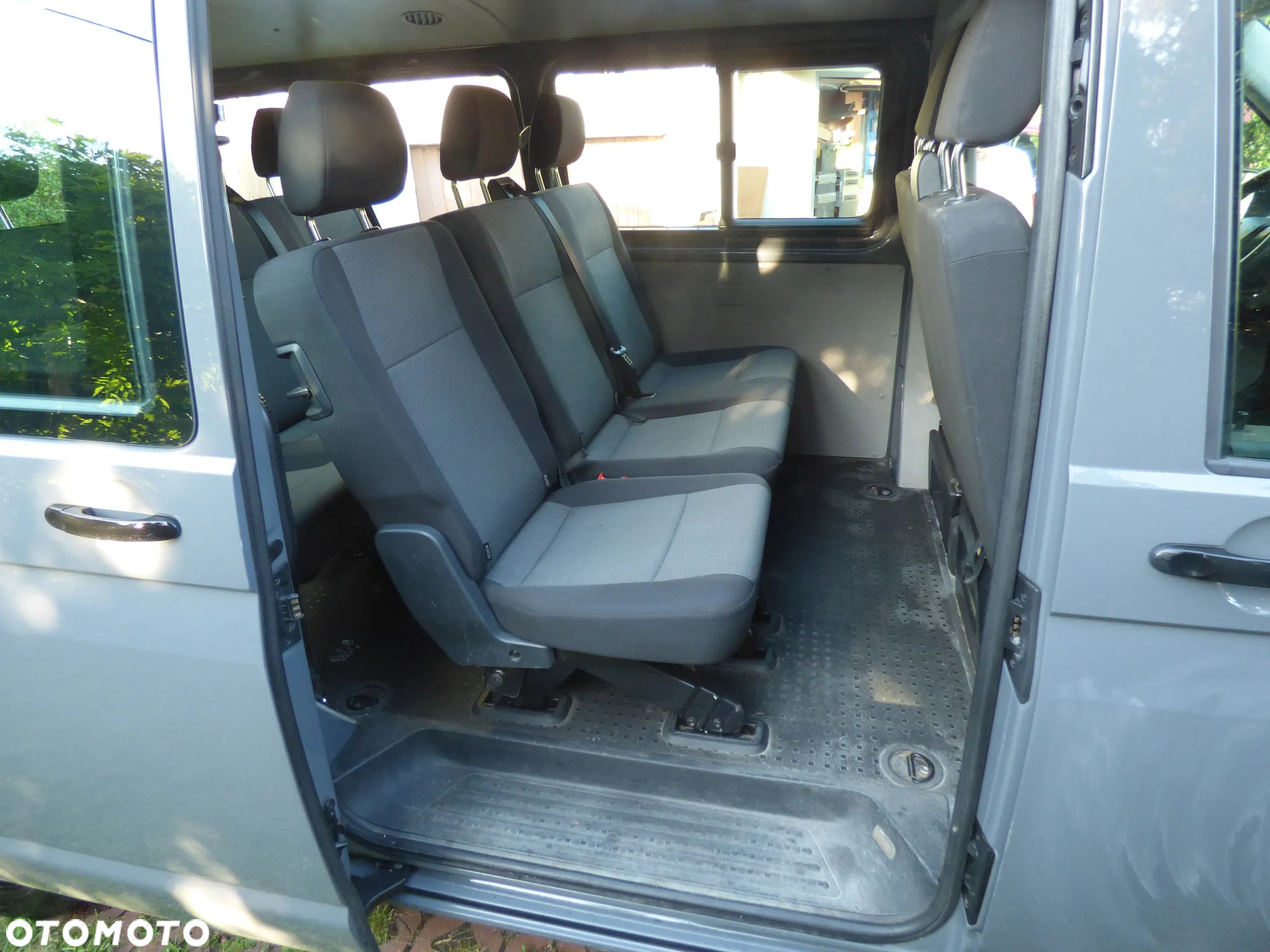 Volkswagen Caravelle 2.0 TDI L1 Comfortline - 12