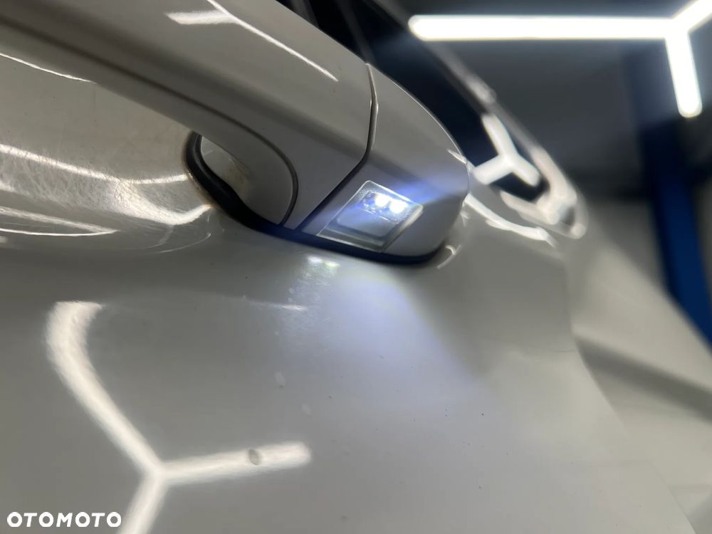 BMW X3 xDrive20d - 27