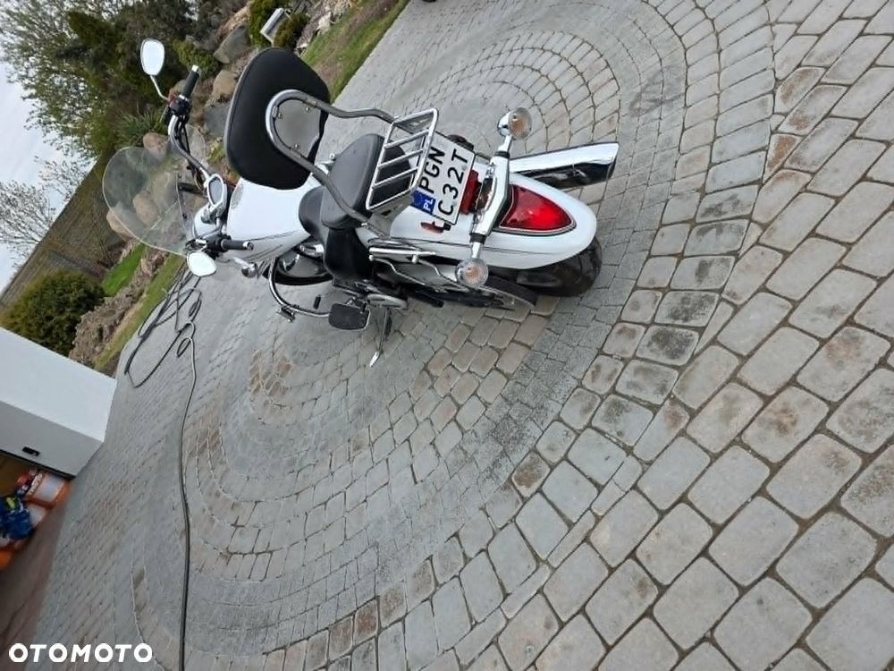 Yamaha XVS - 7