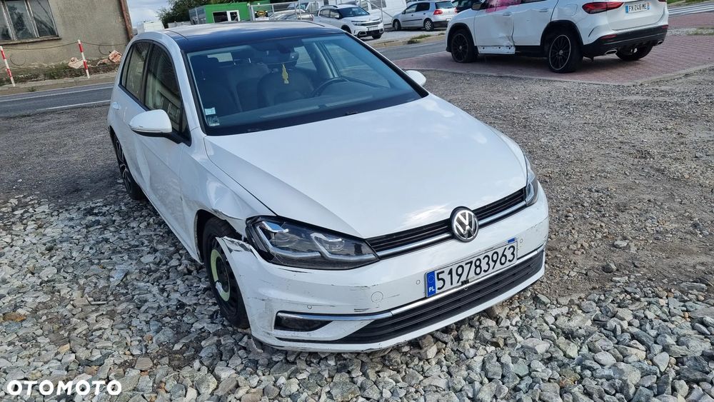 Volkswagen Golf 2.0 TDI (BlueMotion Technology) DSG Comfortline - 9