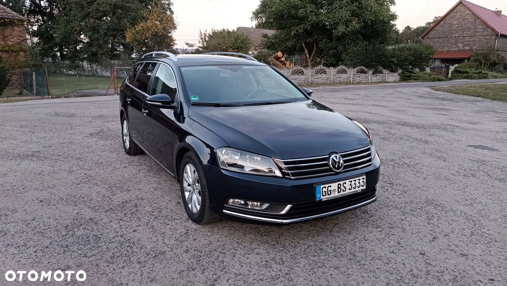 Volkswagen Passat 2.0 TDI Comfortline - 4