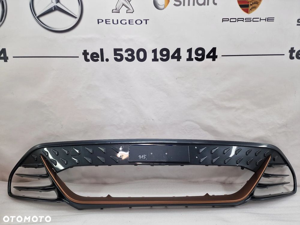 SEAT CUPRA BORN 21- 10E KRATKA ŚRODKOWA / ATRAPA / GRILL ZDERZAKA PRZEDNIEGO PRZÓD , NR 10E805903C , NR AUKCJI GL715 - 1