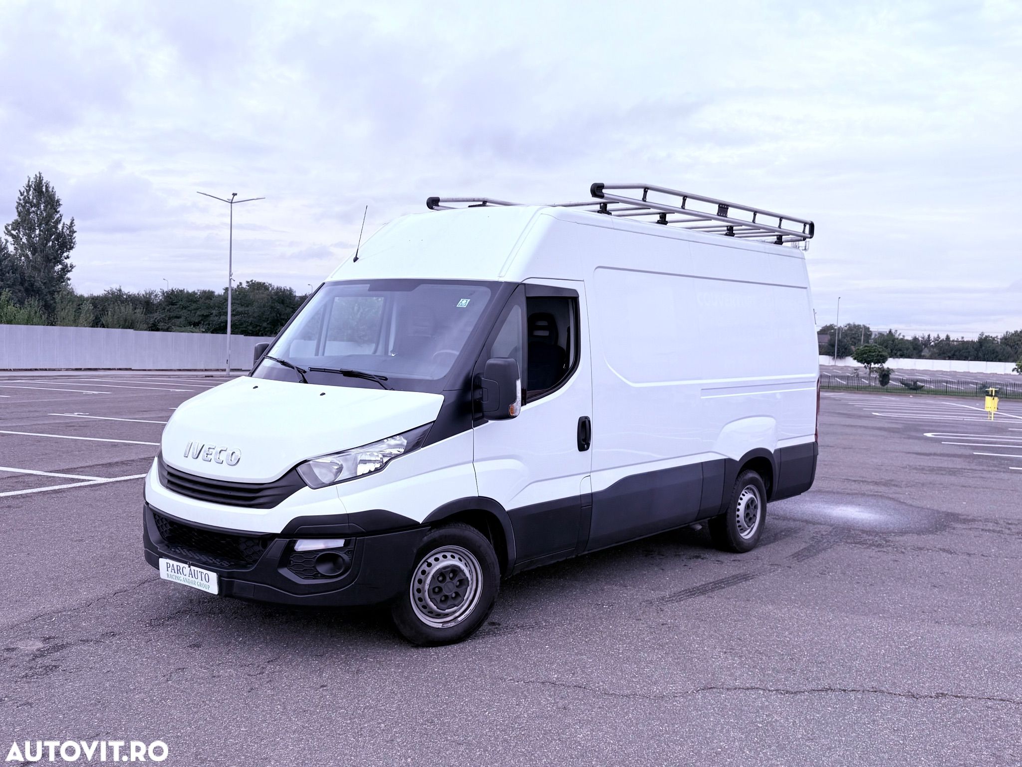 Iveco Massif - 1