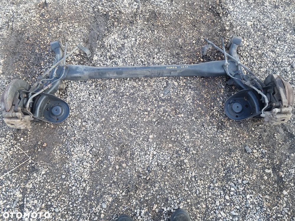 Belka zawieszenie tył Honda Jazz 02-08r tarcze ABS - 1