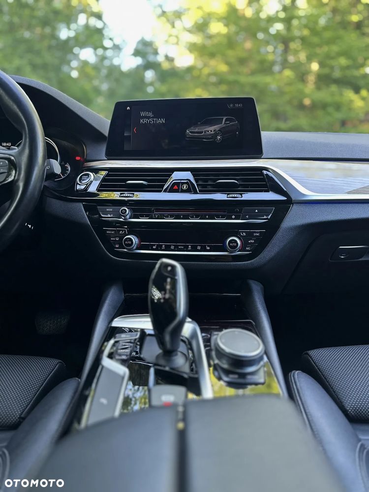 BMW Seria 5 - 11