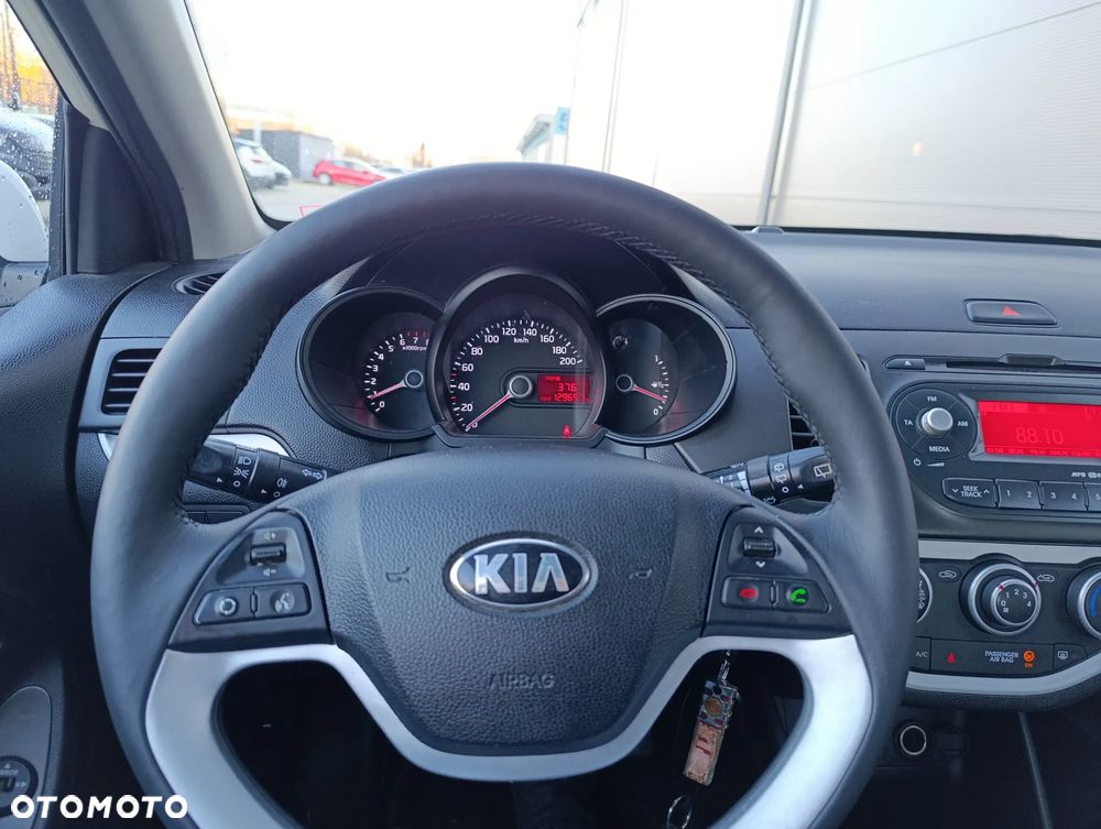 Kia Picanto 1.0 Dream Team Edition - 14
