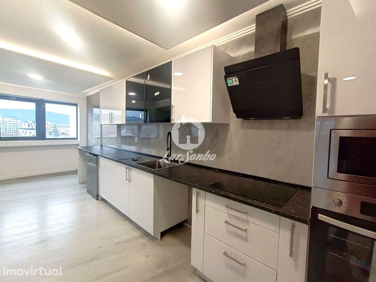 Apartamento exclusivo à entrada de Braga - Grande imagem: 3/32