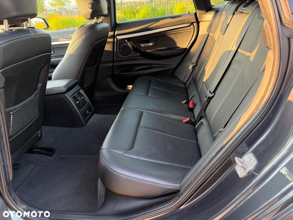 BMW 3GT 320d Sport-Aut Sport Line - 16
