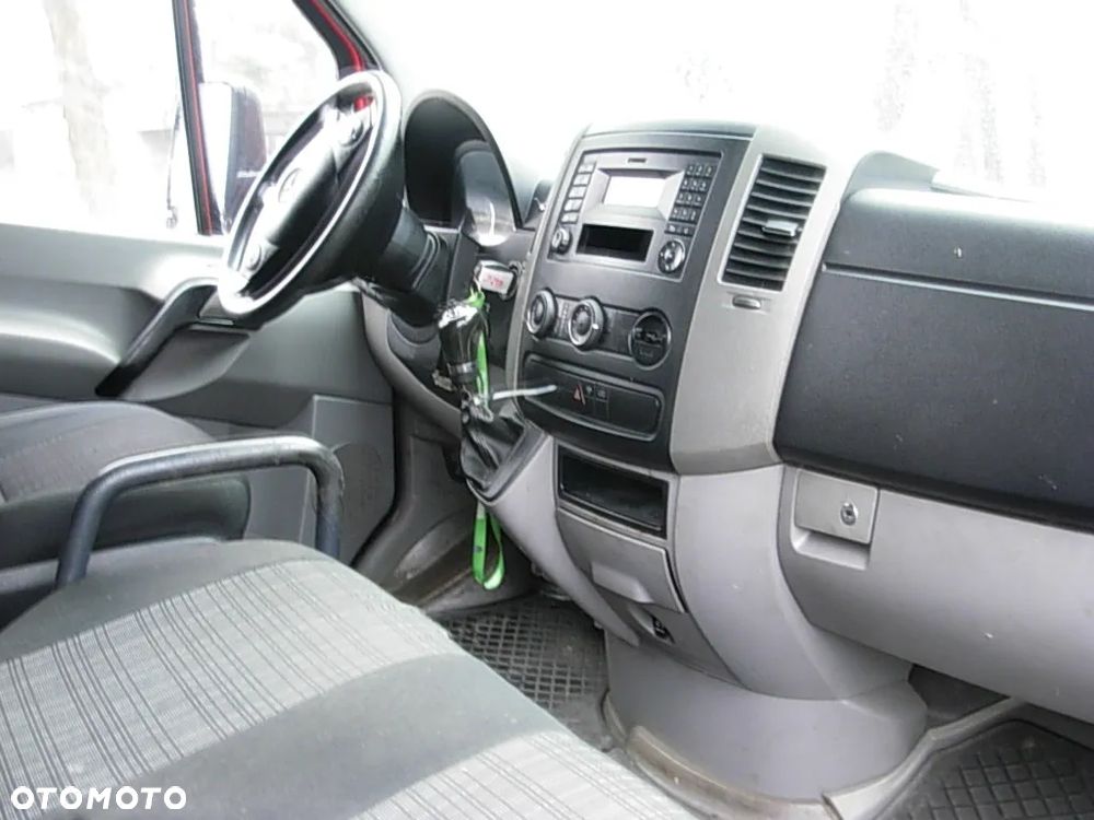 Mercedes-Benz SPRINTER - 9