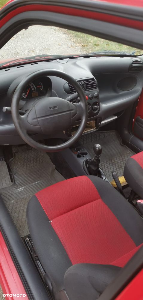 Fiat Seicento 2003 photo 4