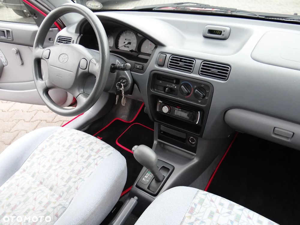 Toyota Starlet - 34