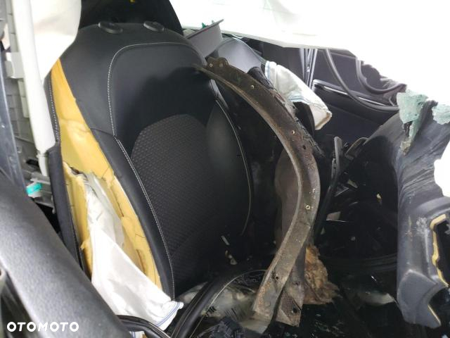 Kia XCeed 1.4 T-GDI OPF DCT7 SPIRIT - 6