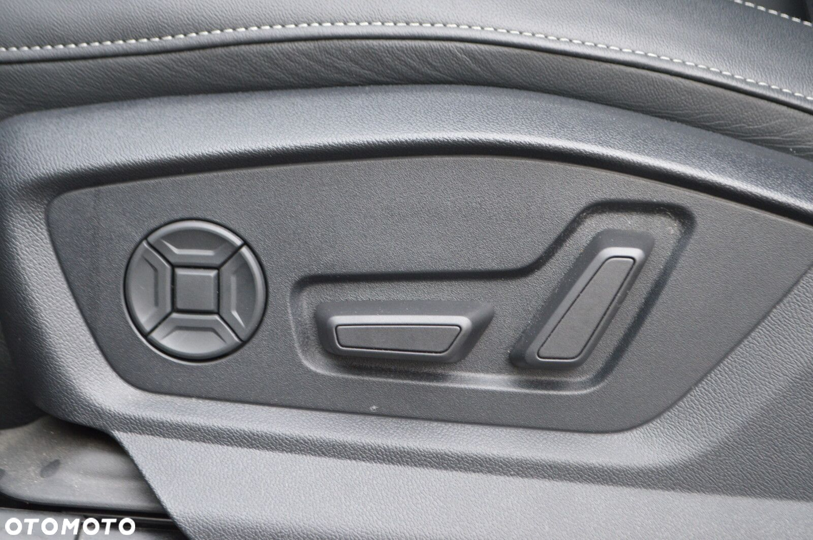Audi SQ7 TFSI Quattro Tiptronic - 9