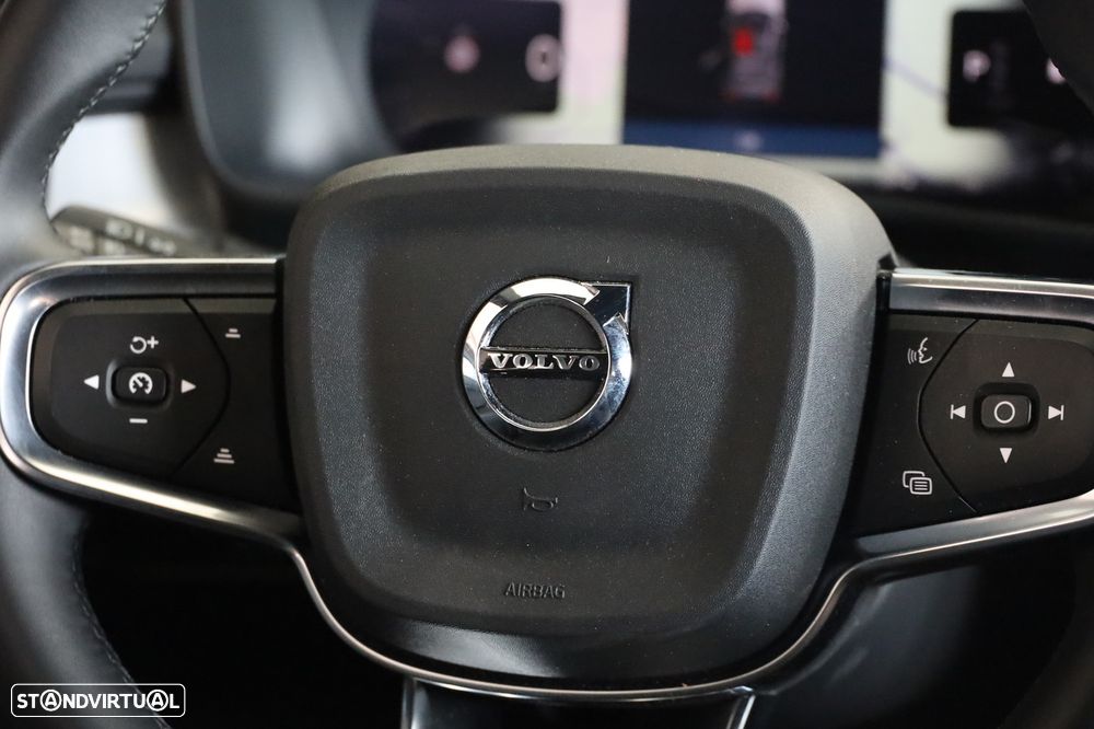 Volvo XC 40 2.0 B3 Core - 23
