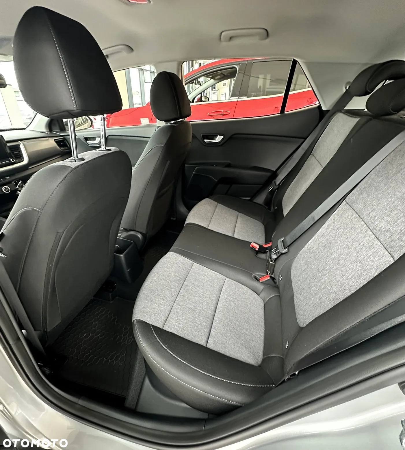Kia Stonic 1.0 T-GDI M DCT - 8
