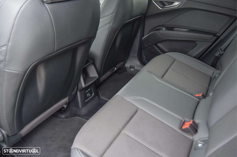 Audi Q4 Sportback e-tron 45 82 kWh SE Business Plus - 11