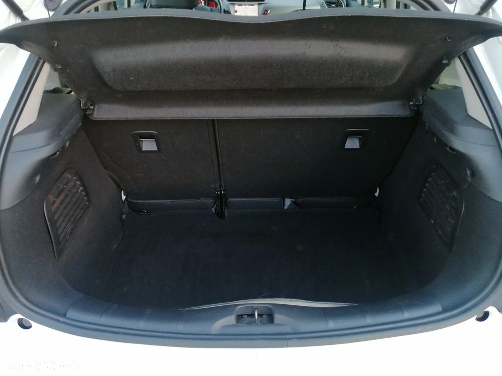 Citroën C3 1.6 HDi Exclusive - 21