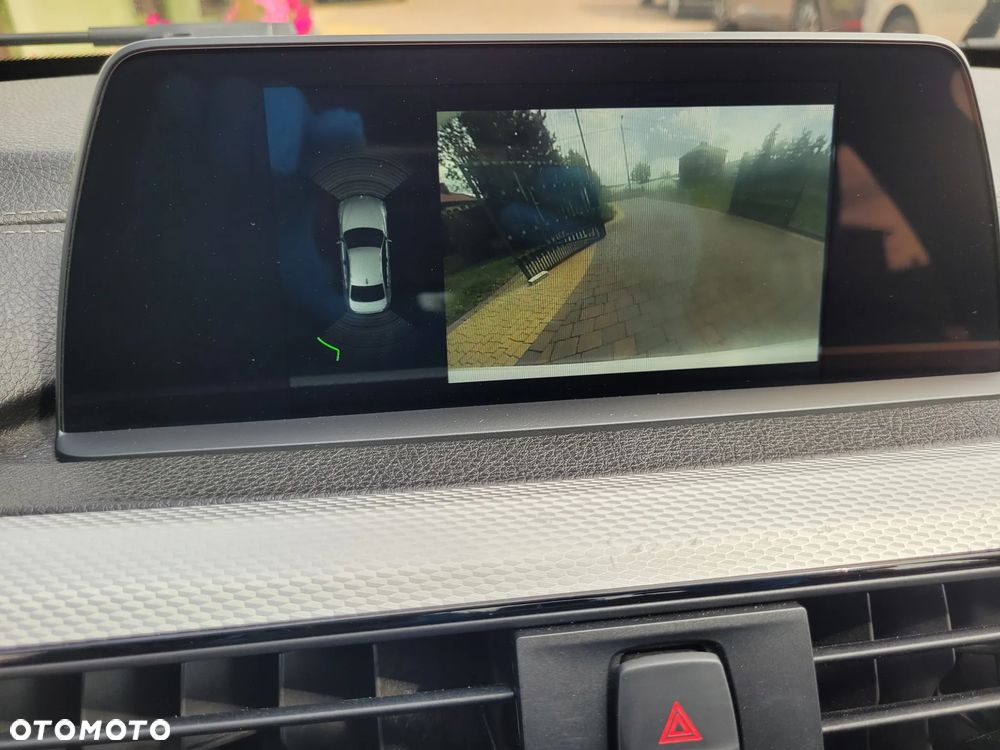 BMW Seria 3 330e iPerformance M Sport - 19