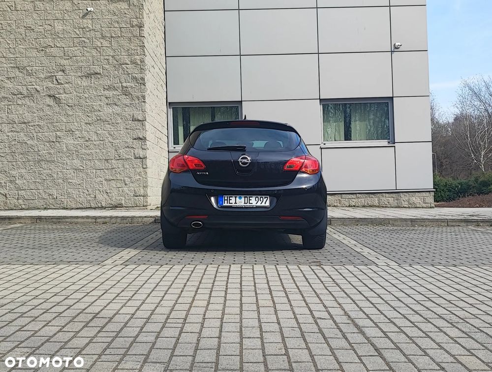 Opel Astra 1.4 Turbo Selection - 18