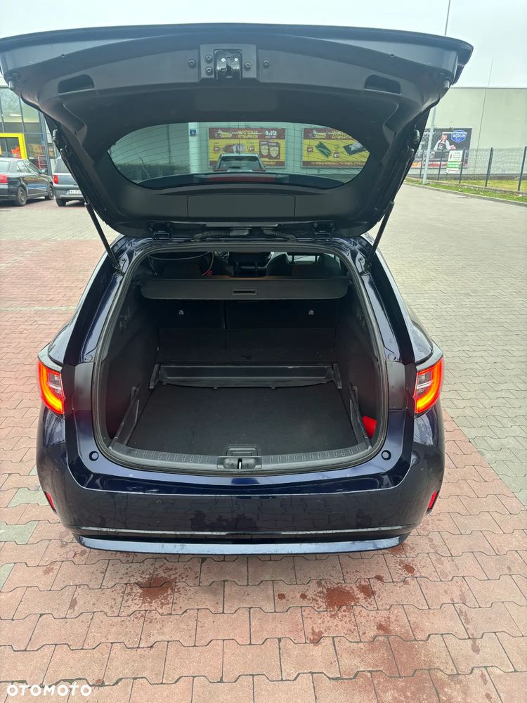 Toyota Corolla 1.8 Hybrid Active - 10