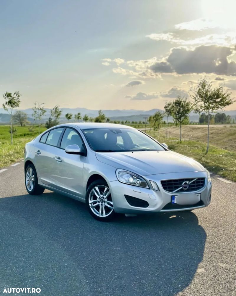 Volvo S60 D3 Start-Stop Basic - 8