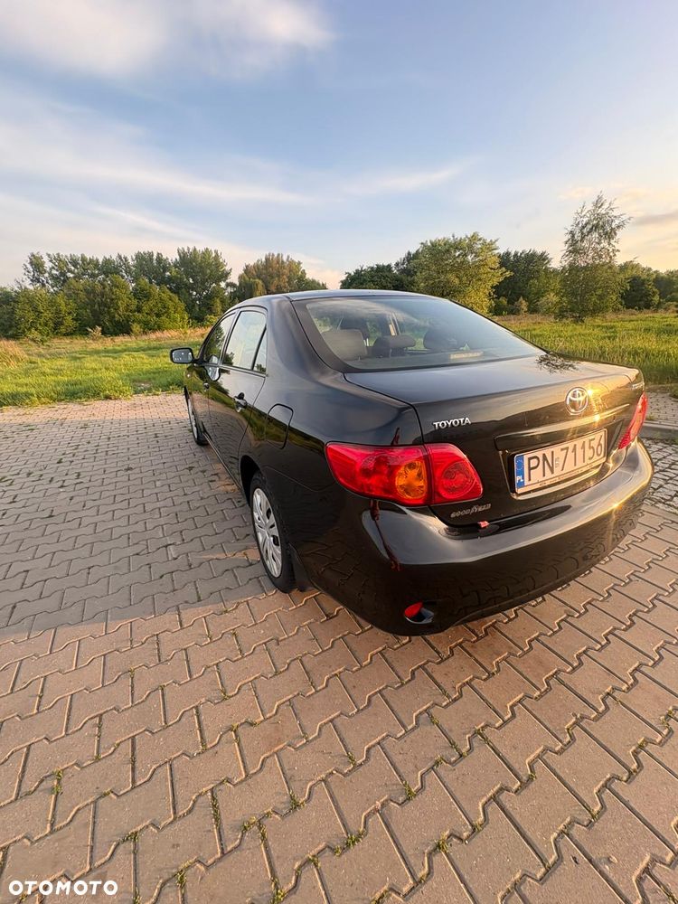 Toyota Corolla 1.6 Luna MM - 11