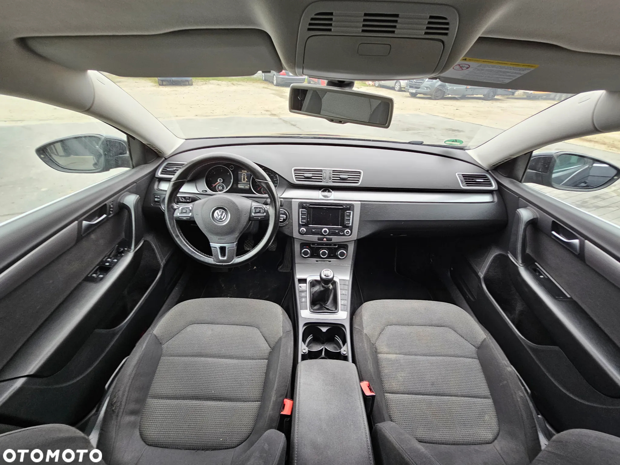 Volkswagen Passat 2.0 Blue TDI SCR Comfortline - 17