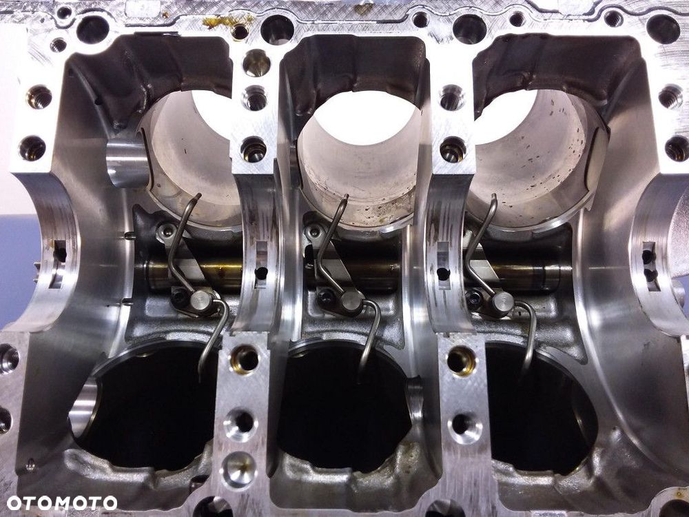 AUDI A8 D4 4H 3.0 TFSI CRE BLOK SILNIKA - 13