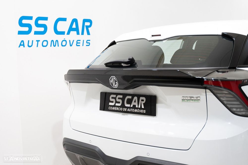 MG MG4 51 kWh Standard - 8