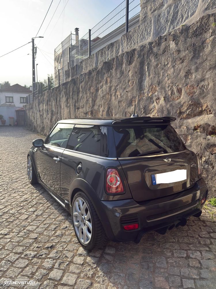 MINI 3 Portas John Cooper Works 153g - 3