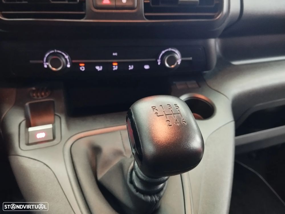 Peugeot Partner 1.5 BlueHDi Pro Standard - 27