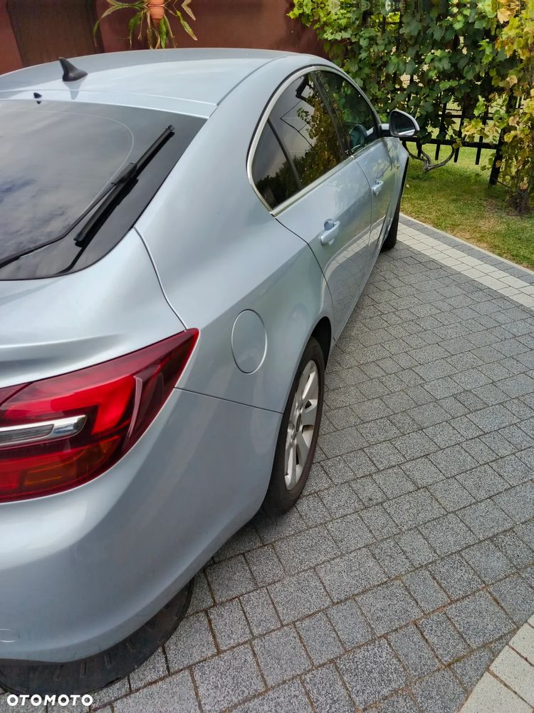 Opel Insignia - 4
