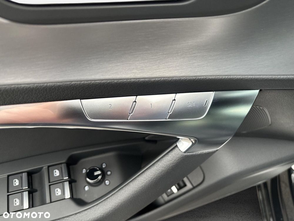 Audi S6 Limousine - 24