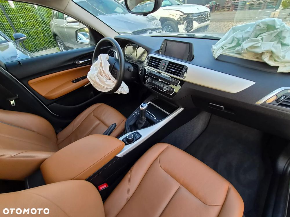 BMW Seria 1 120d Edition Metropolitan - 12