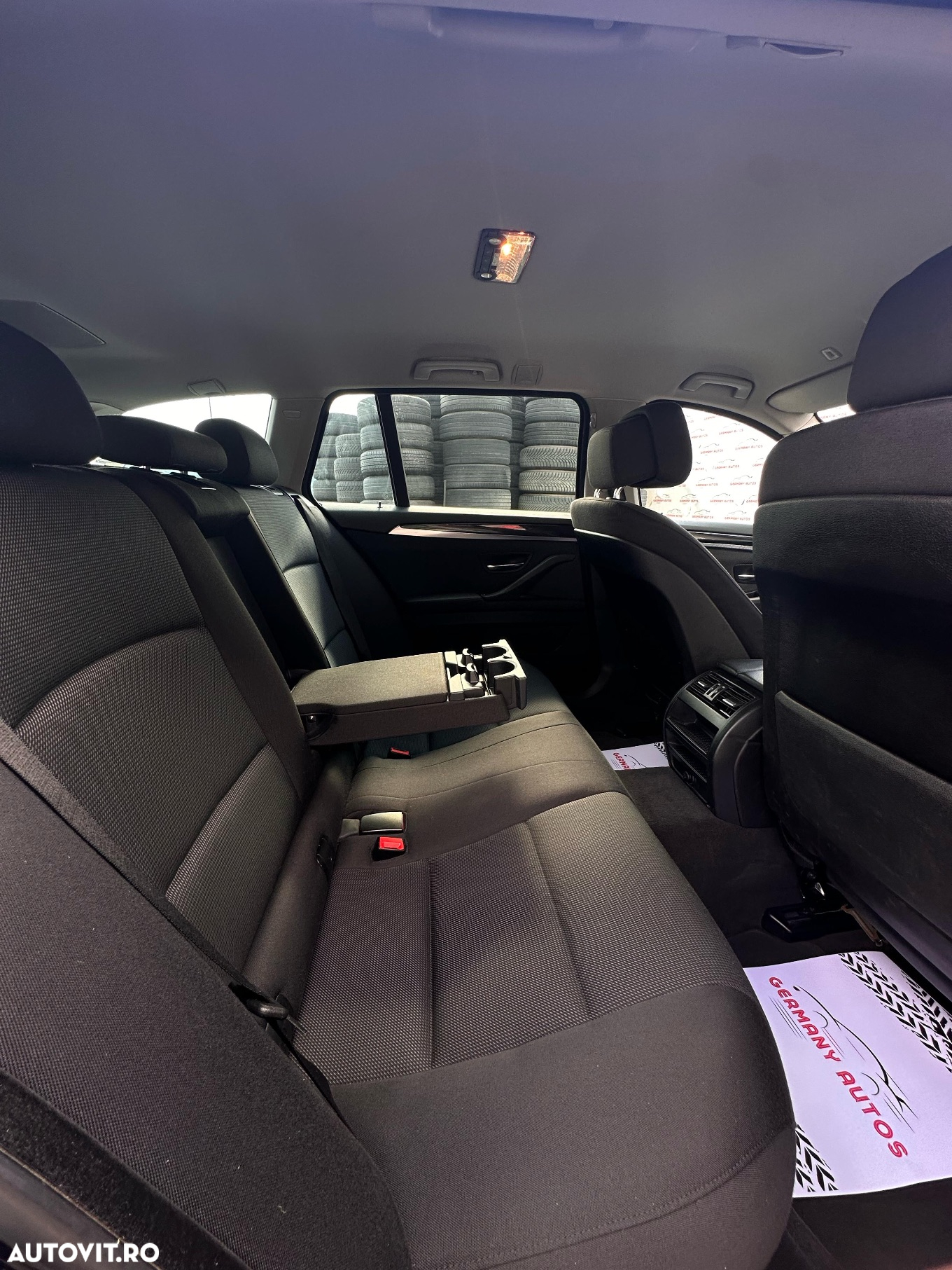 BMW Seria 5 520d Touring Aut. Modern Line - 8
