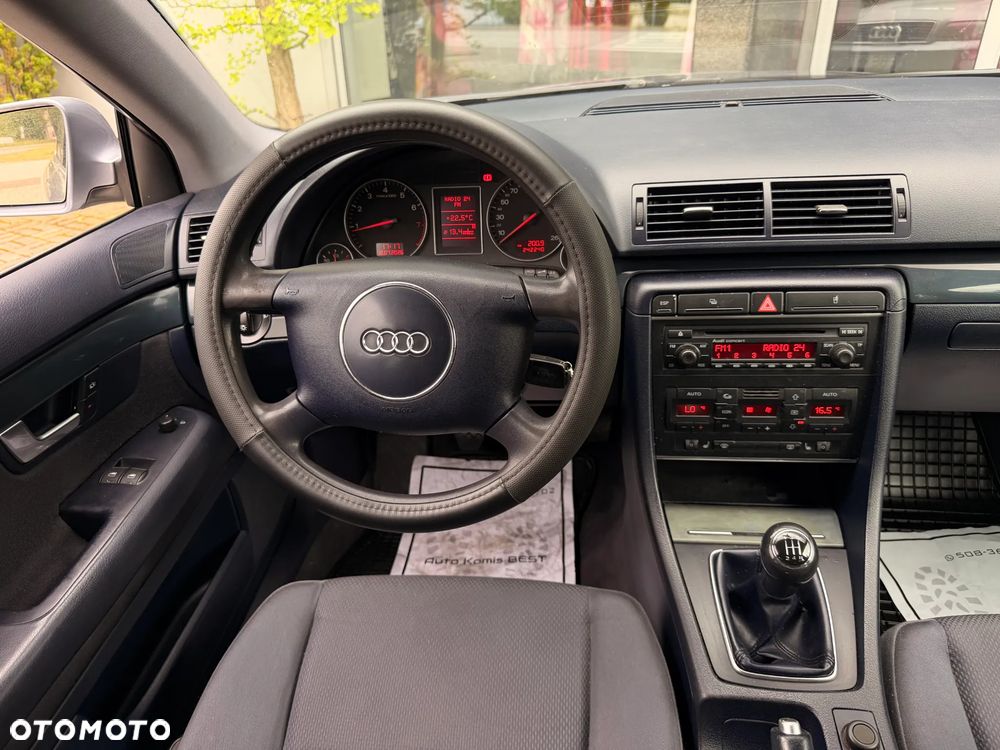 Audi A4 Limousine 1.8T - 16