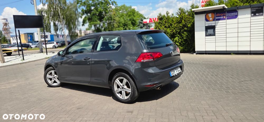 Volkswagen Golf 1.6 TDI BMT Highline - 9