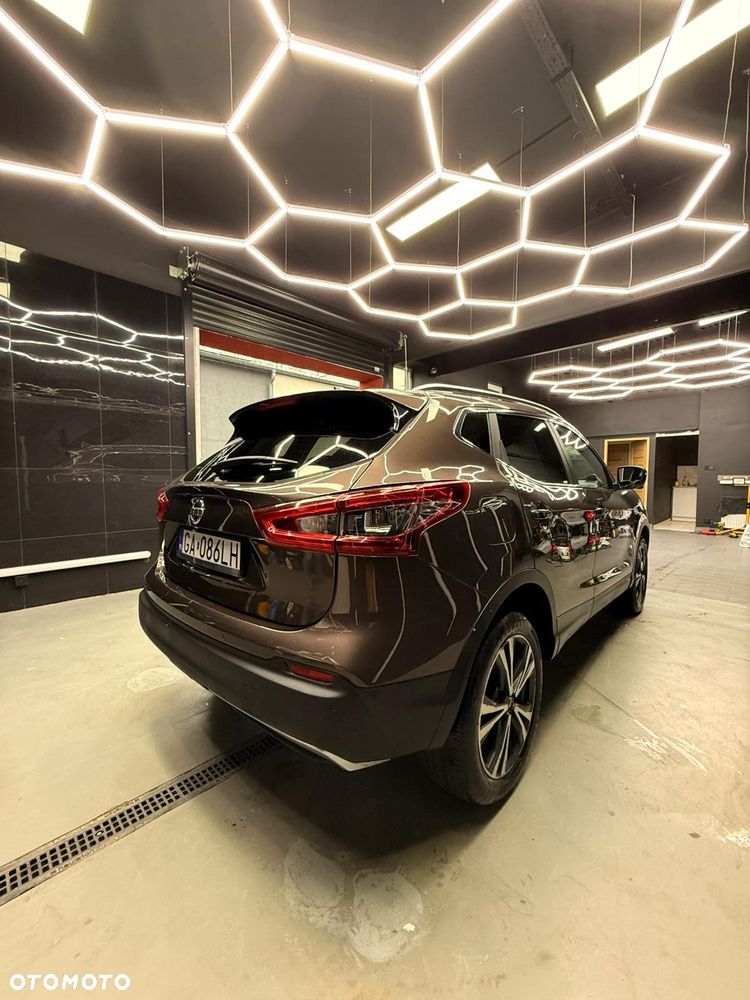 Nissan Qashqai 1.2 DIG-T N-Connecta - 2